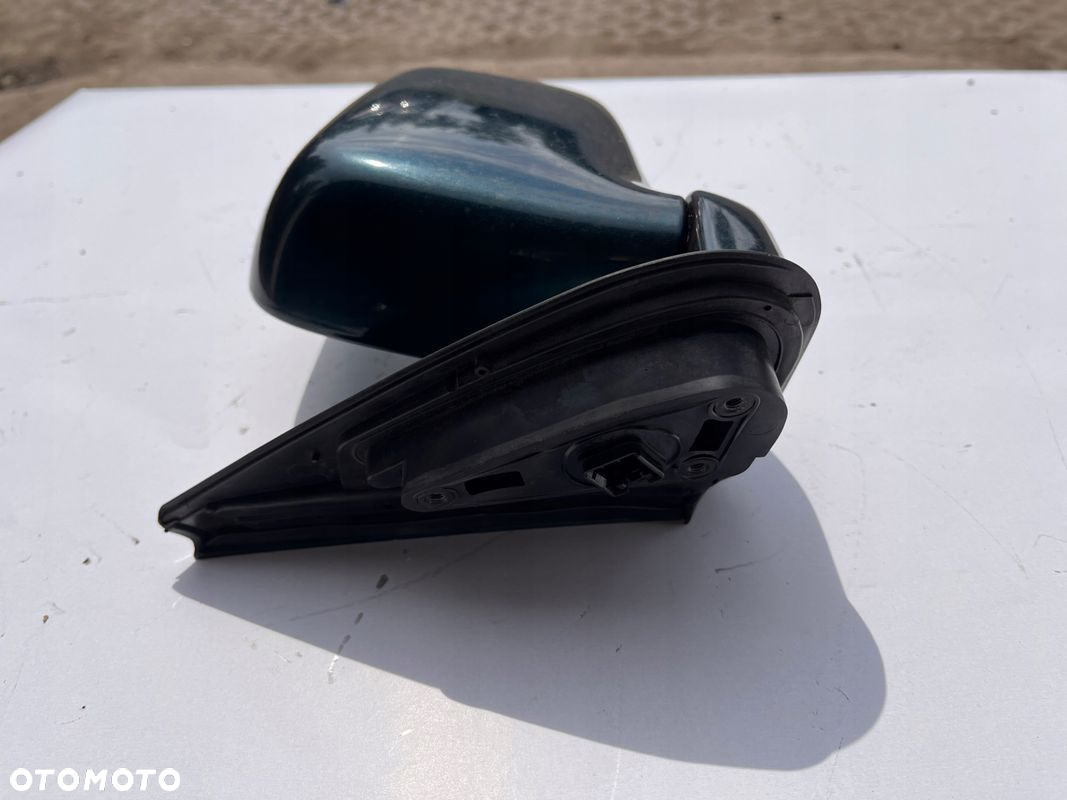 HONDA CR-V I LUSTERKO LEWE G-82P 3 PIN EU - 4