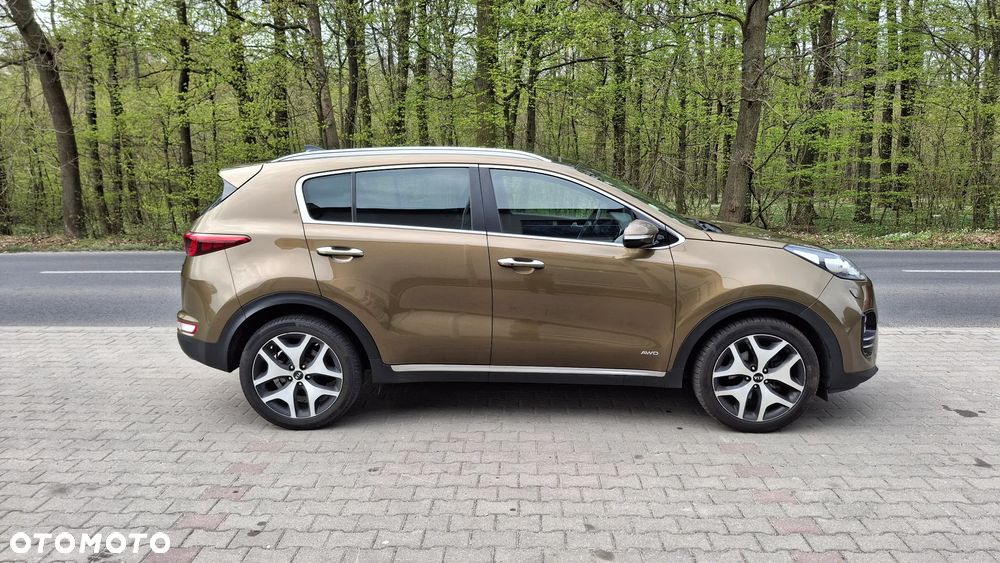 Kia Sportage 2.0 CRDI 4WD Attract - 9