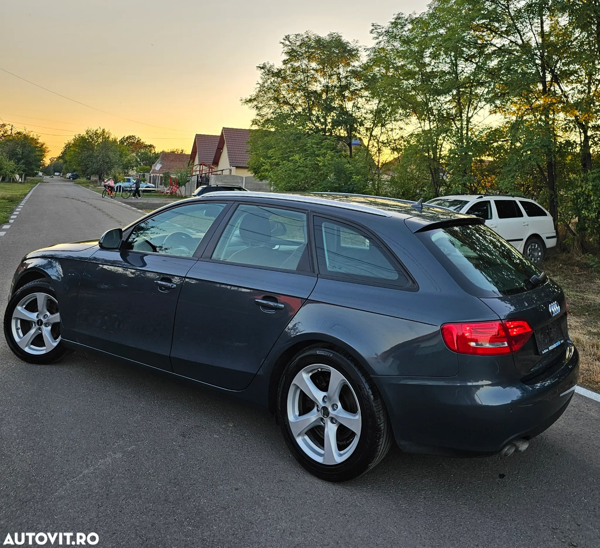 Audi A4 2.0 TDI Avant - 3