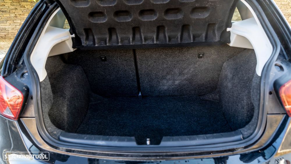 SEAT Ibiza 1.2 TDi Reference E-Ecomotive - 11