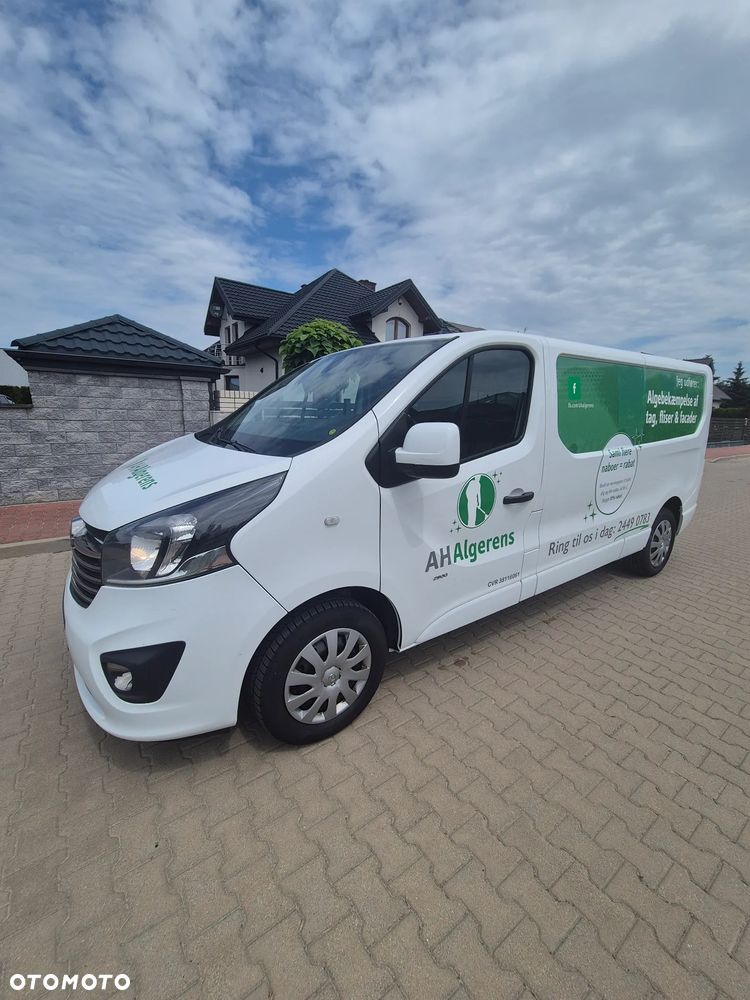 Opel Vivaro Sport LONG 2017r Navi Klima Led - 1