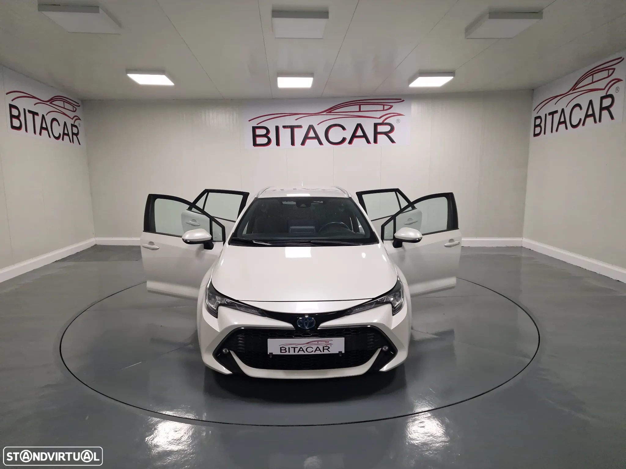 Toyota Corolla Touring Sports 1.8 Hybrid Comfort - 9