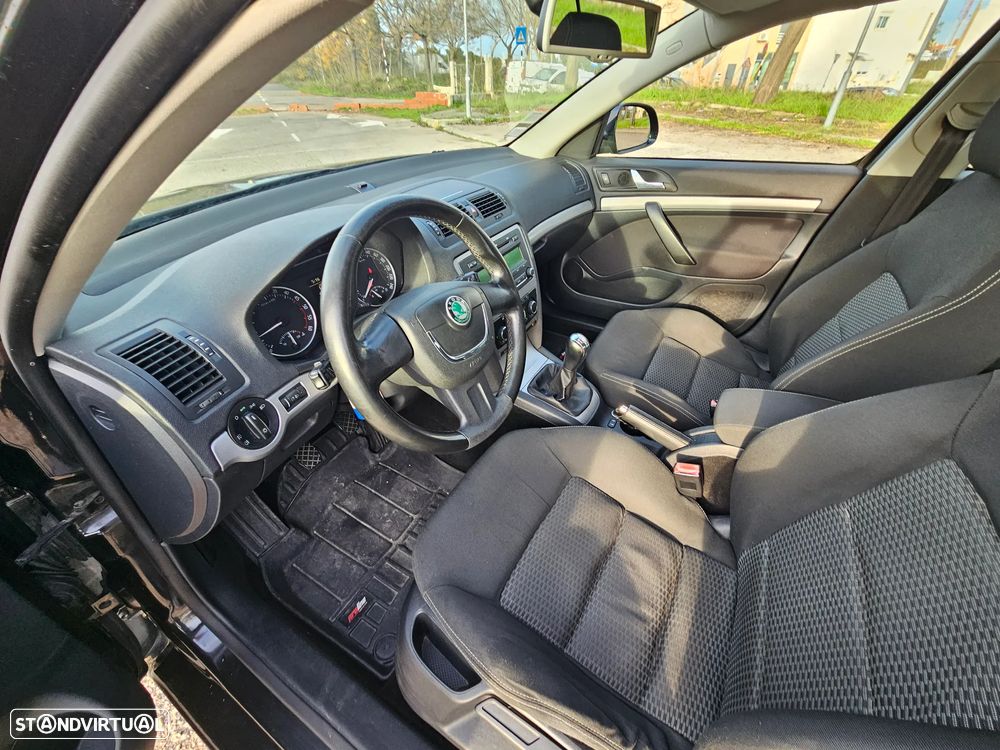 Skoda Octavia 1.6 TDI Ambiente - 7