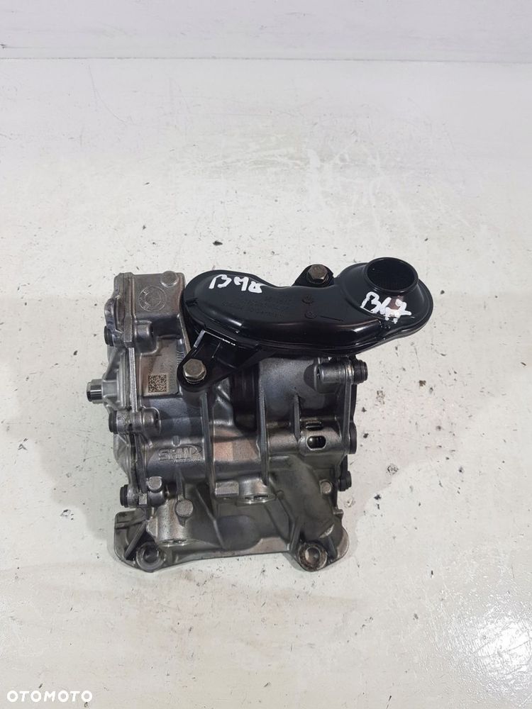 POMPA OLEJU OLEJOWA 851375608 BMW F30 F31 F10 F11 X3 2.0D B47D20A - 2