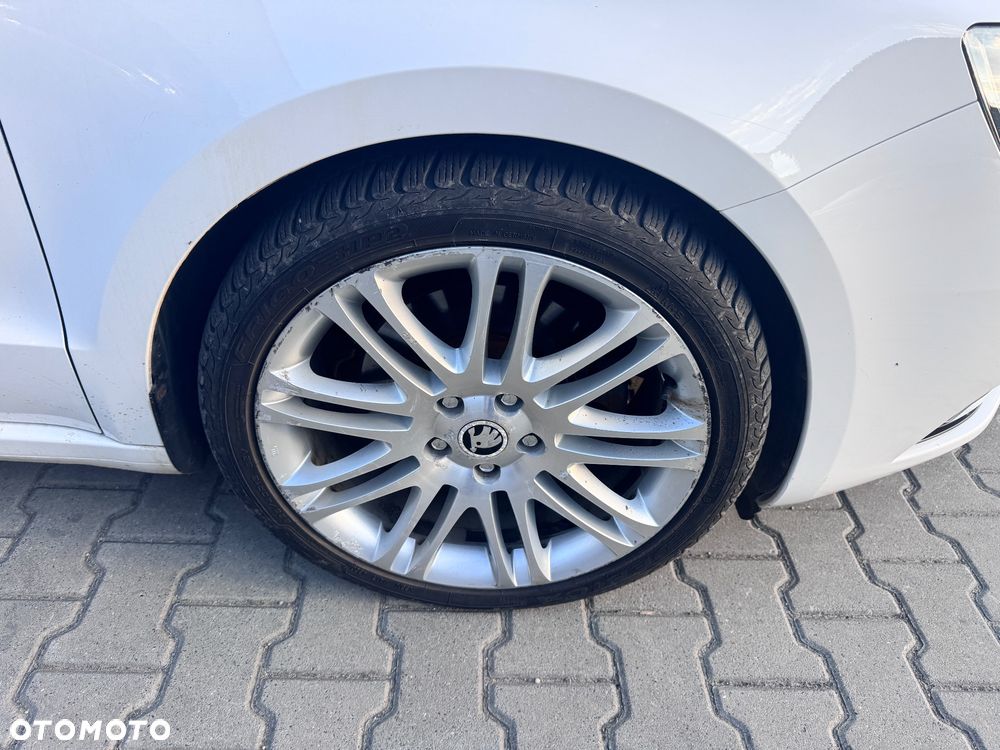 Skoda Superb 2.0 TDI 4x4 Ambition DSG - 9