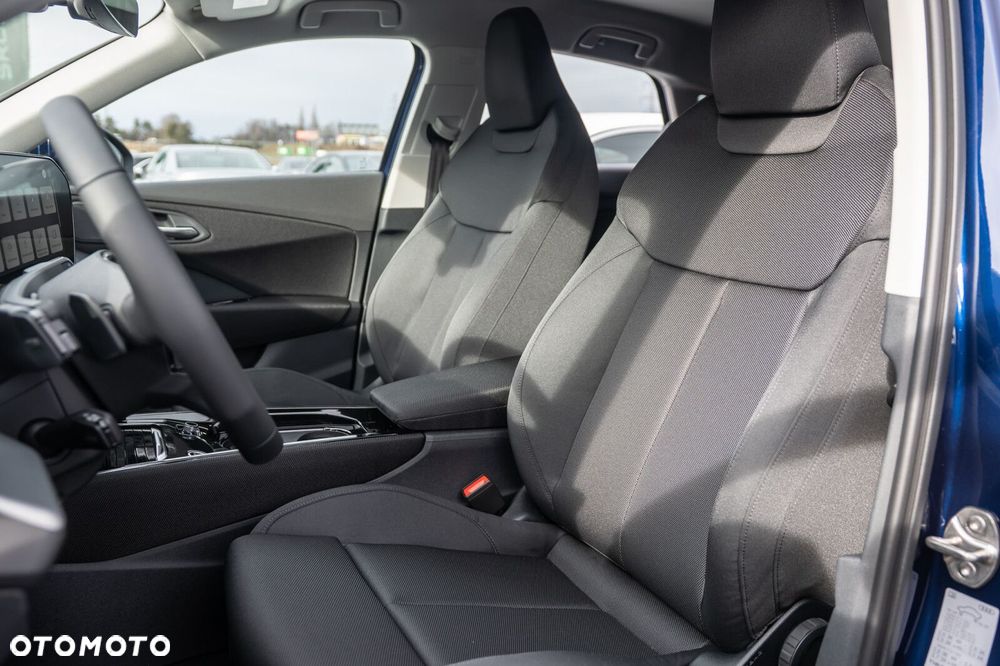 Audi Q3 Sportback - 9