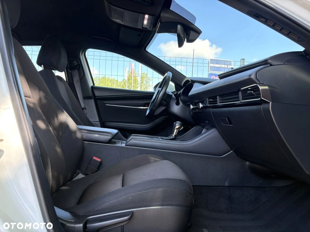 Mazda 3 2.0 mHEV Kanjo - 26