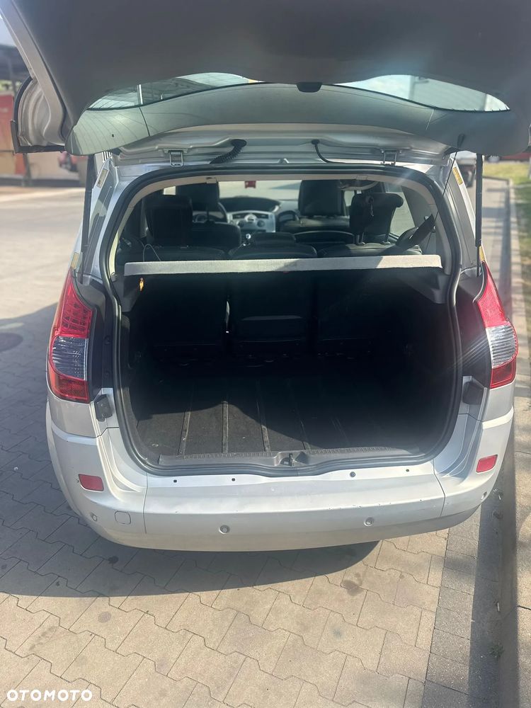Renault Scenic - 3