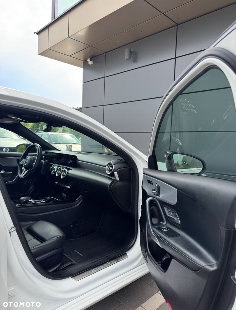 Mercedes-Benz Klasa A 220 7G-DCT - 13