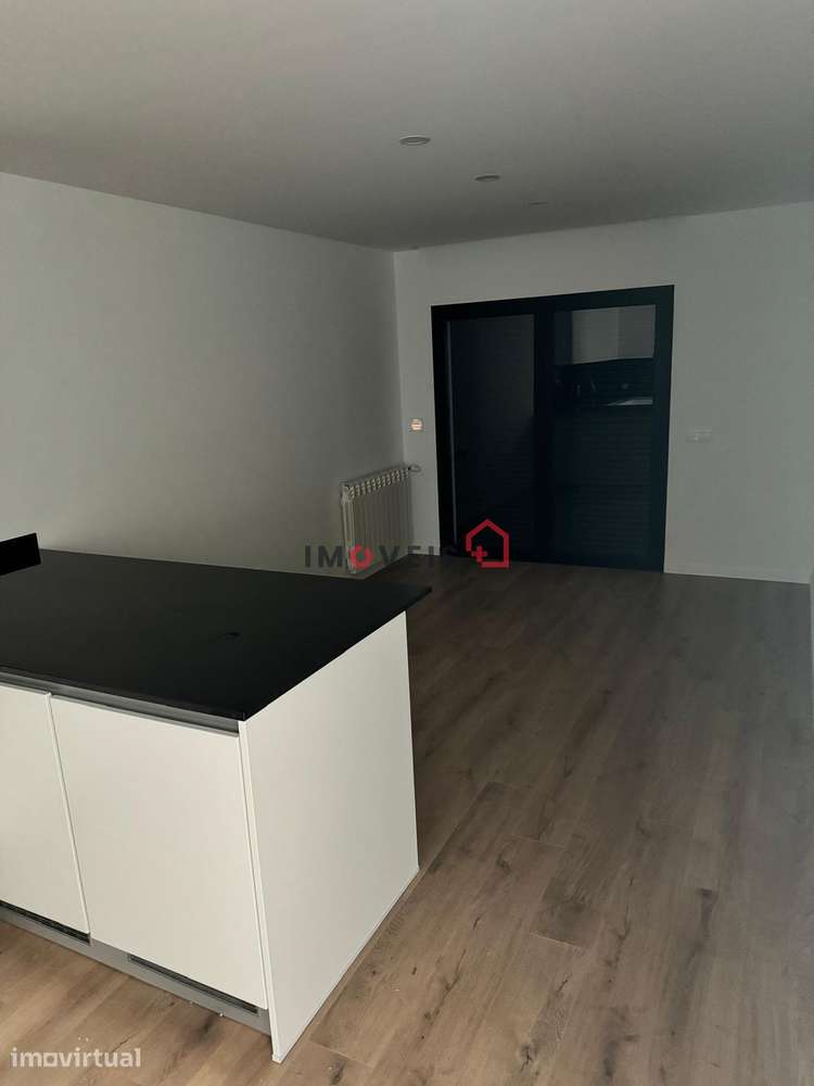 APARTAMENTO T2 - Grande imagem: 3/12