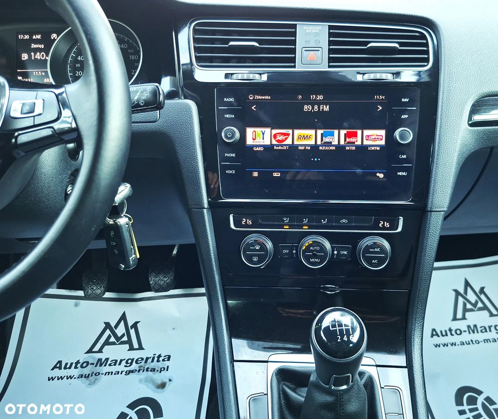 Volkswagen Golf 2.0 TDI SCR United - 29