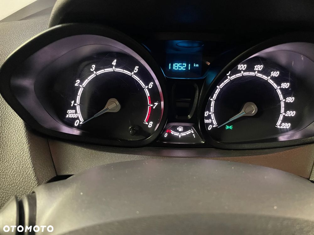 Ford TRANSIT COURIER - 9