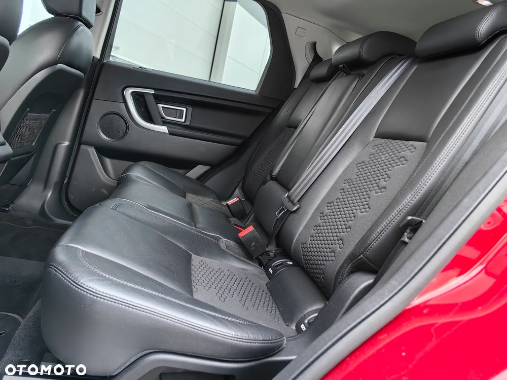 Land Rover Discovery Sport 2.0 TD4 HSE Luxury - 23