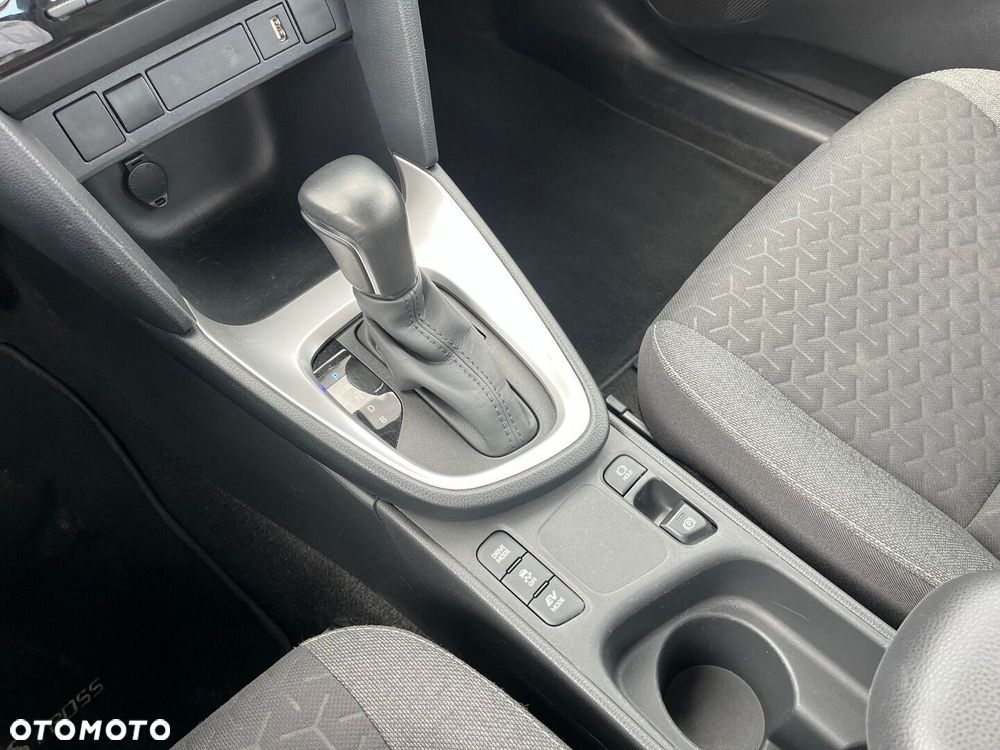 Toyota Yaris Cross Hybrid 1.5 Comfort - 17