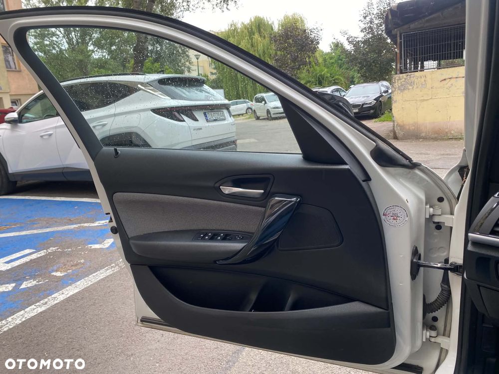 BMW Seria 1 116d Urban Line - 22