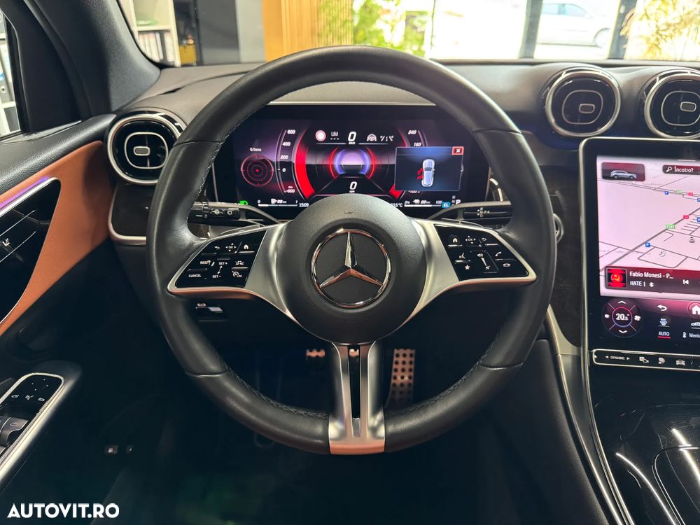 Mercedes-Benz GLC 300 e 4Matic 9G-TRONIC Avantgarde Advanced - 35