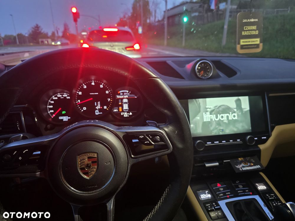 Porsche Macan PDK - 12