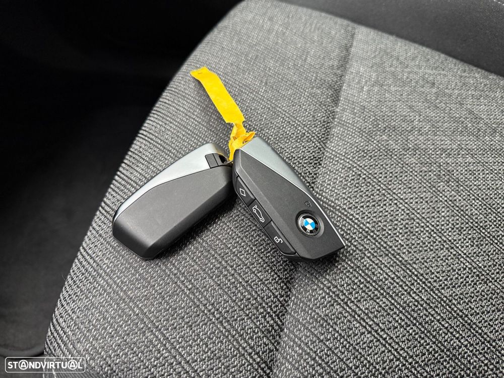 BMW iX1 xDrive30 - 19