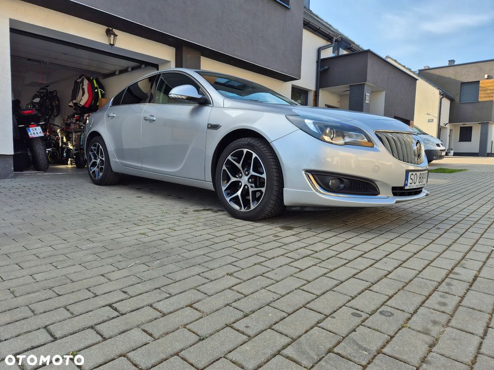 Buick Regal - 5