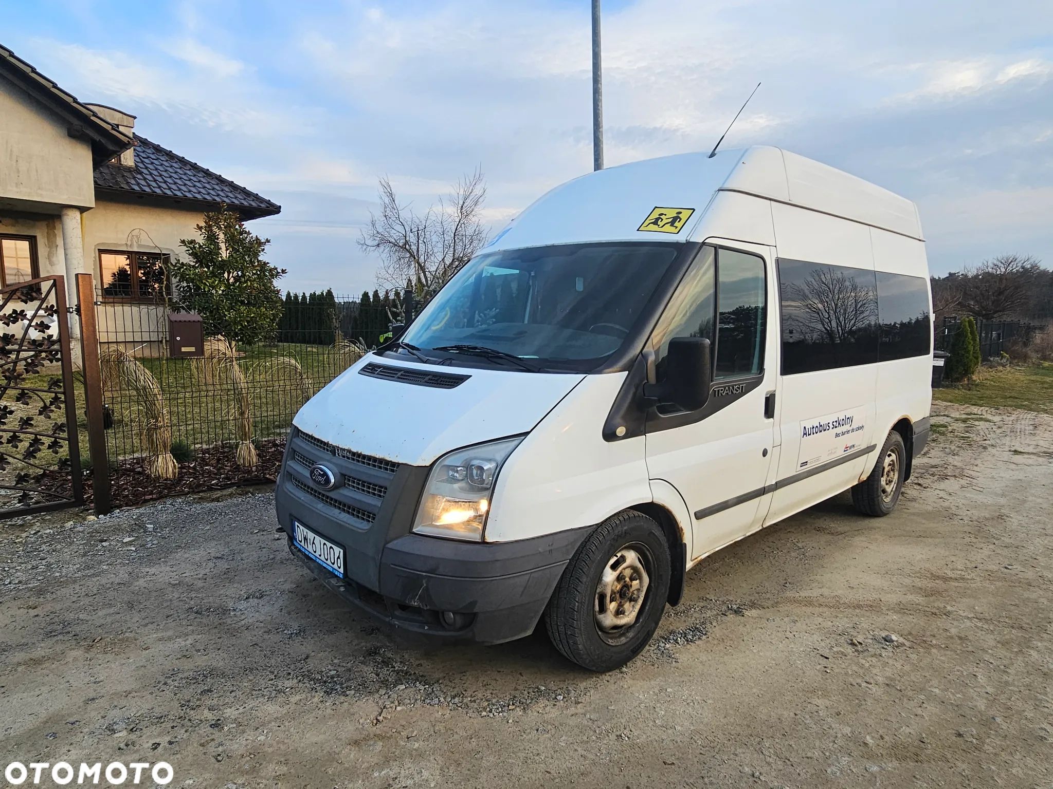 Ford Transit - 1