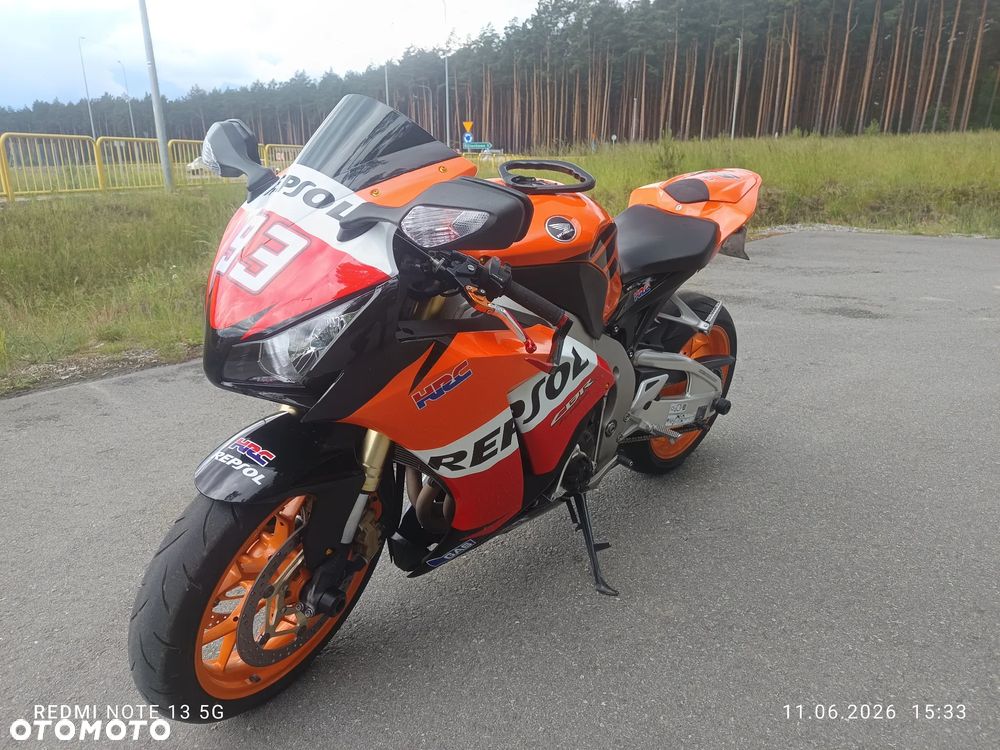 Honda CBR - 11
