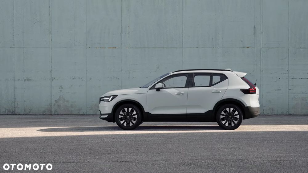 Volvo XC 40 B3 Essential - 4