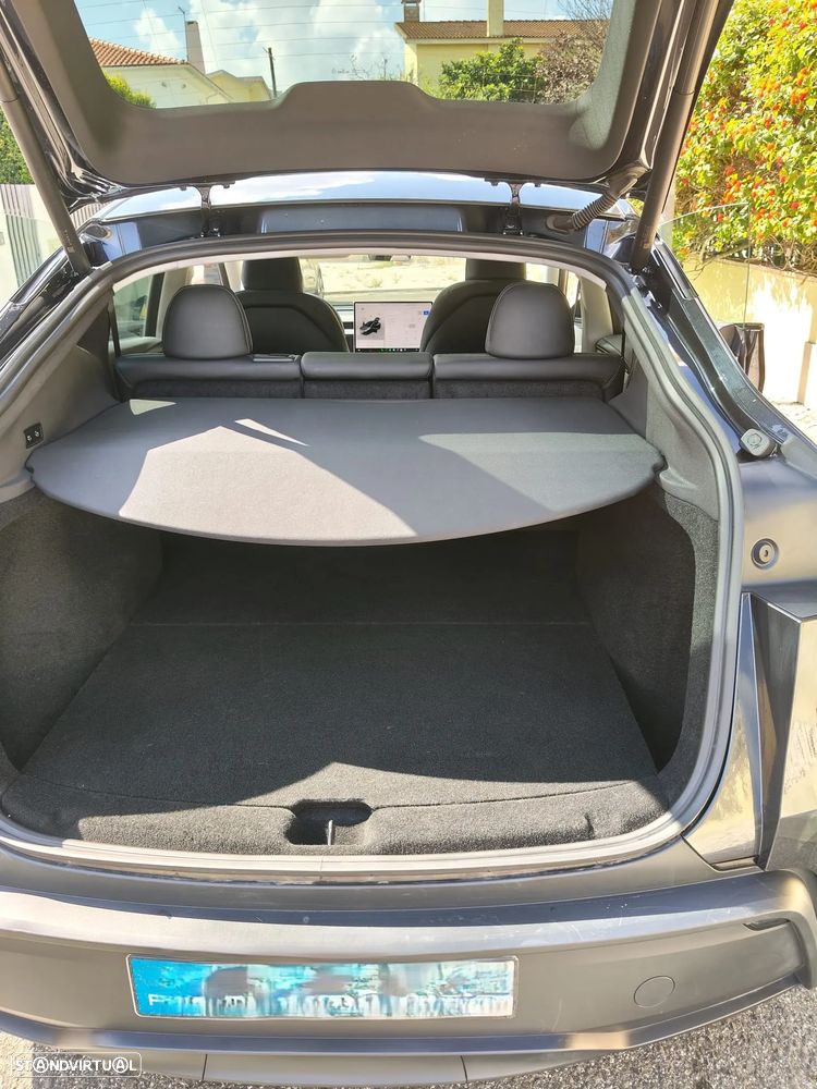 Tesla Model Y Long Range Tração Integral - 10