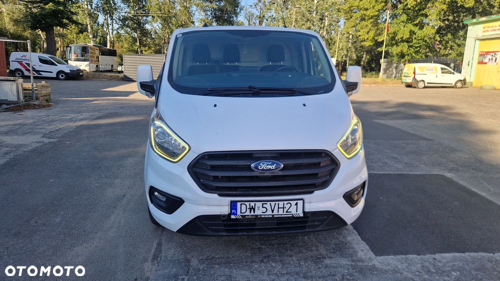 Ford transit custom - 2
