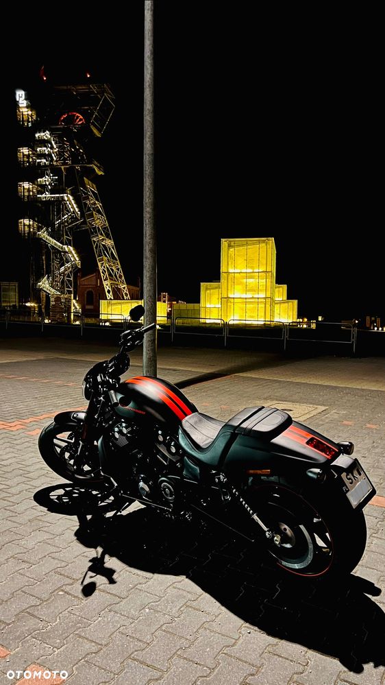 Harley-Davidson V-Rod Night Rod - 7