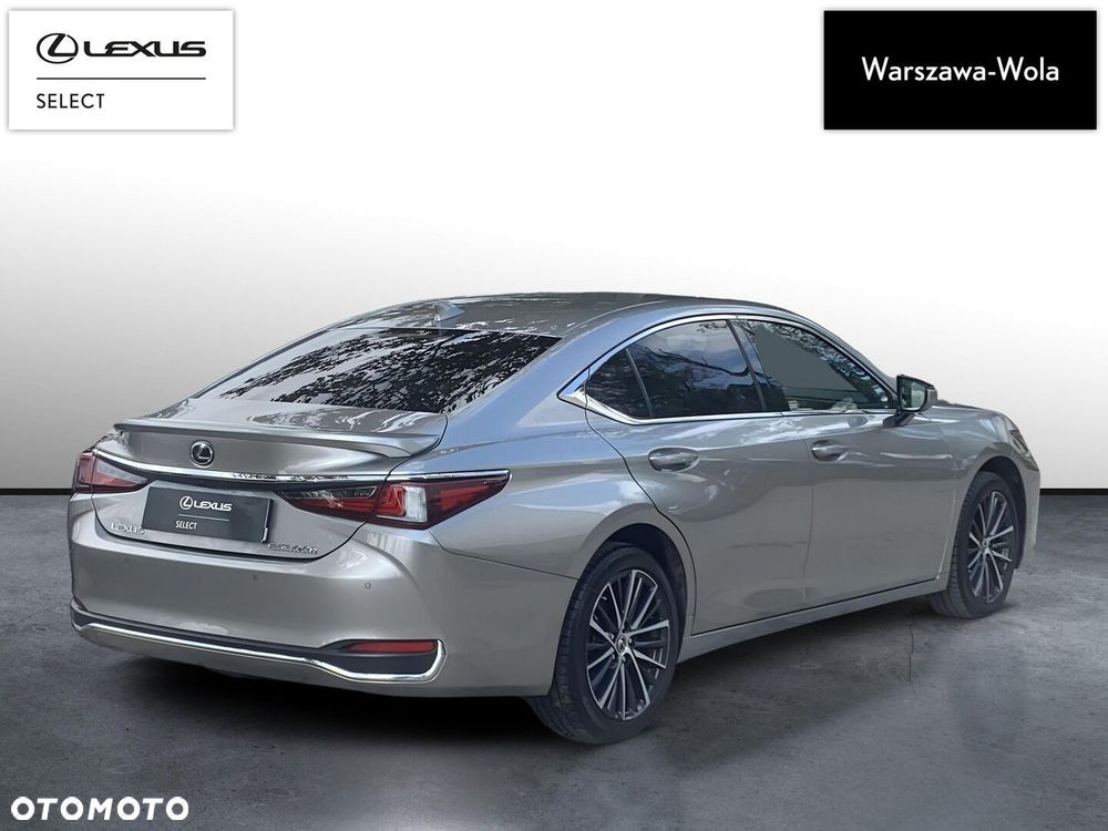 Lexus ES 300h Business Edition - 7
