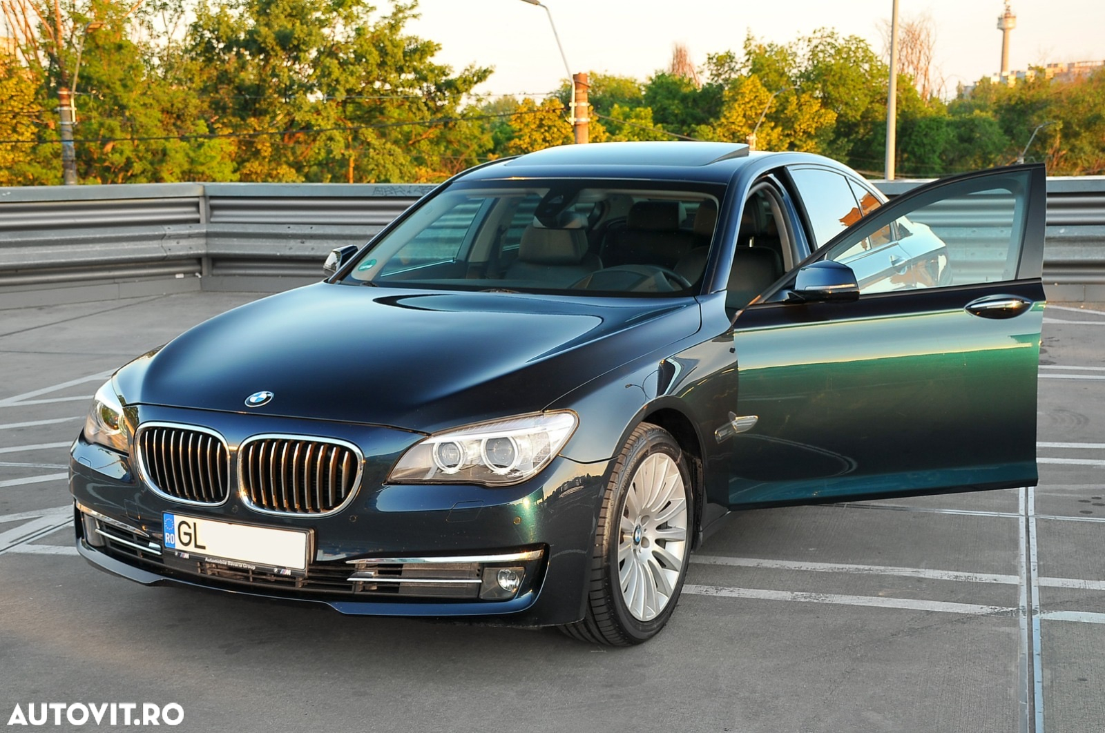 BMW Seria 7 740d xDrive - 4
