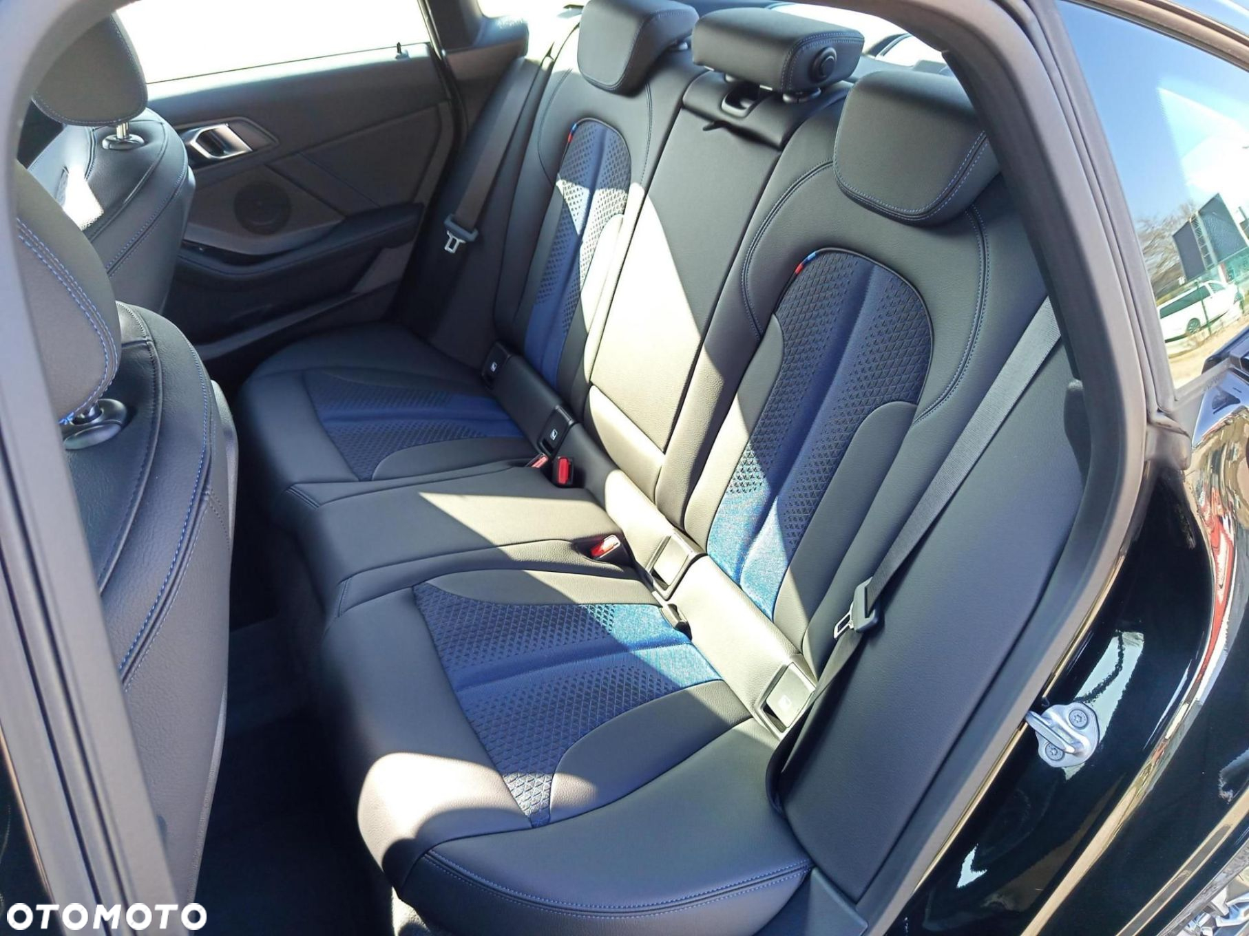 BMW Seria 2 - 21