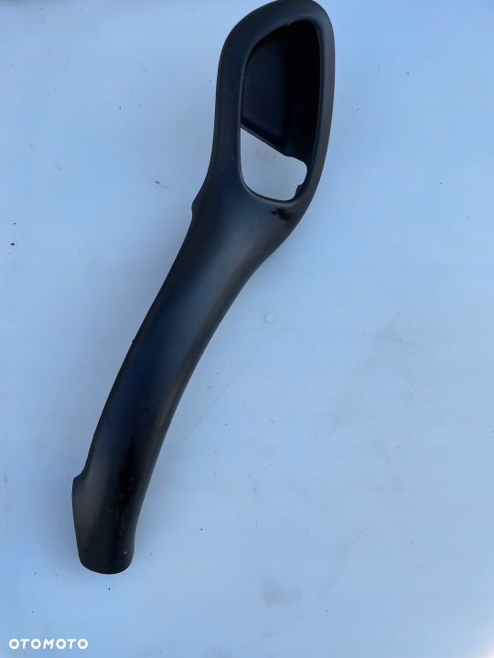 UCHWYT DRZWI PRAWY SEAT LEON I TOLEDO 1M0867198B - 1