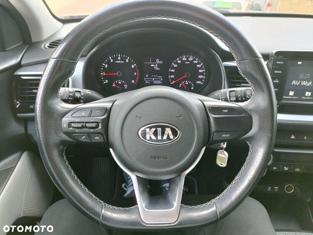 Kia Stonic 1.0 T-GDI L - 11