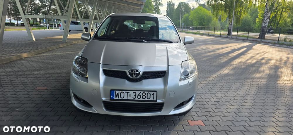 Toyota Auris 2.0 D-4D Premium - 4