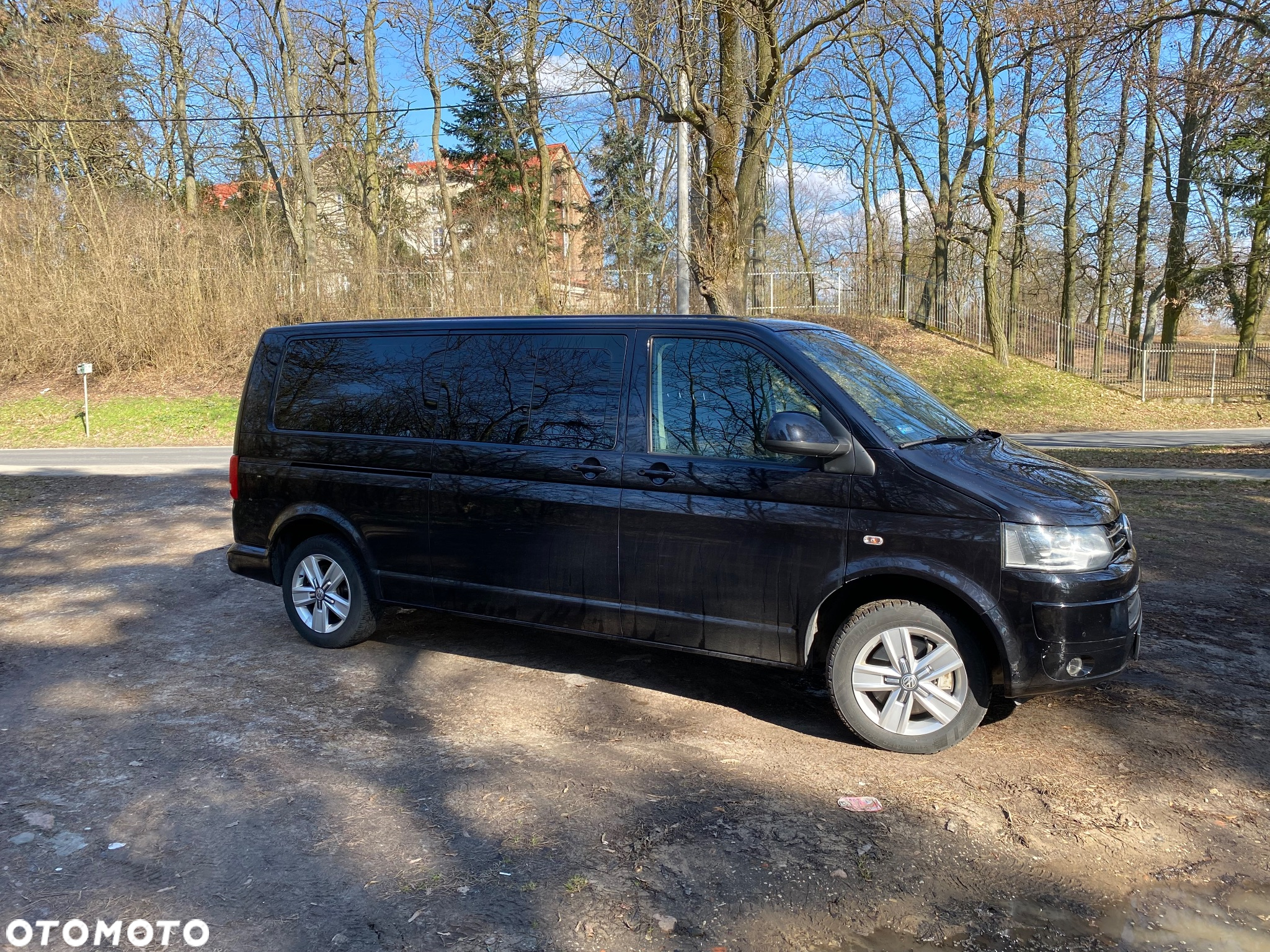 Volkswagen Caravelle 2.0 BiTDI L2 Highline DSG - 2