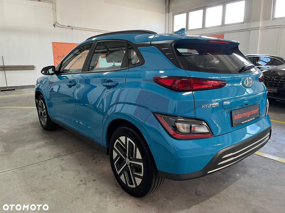 Hyundai Kona Select - 17