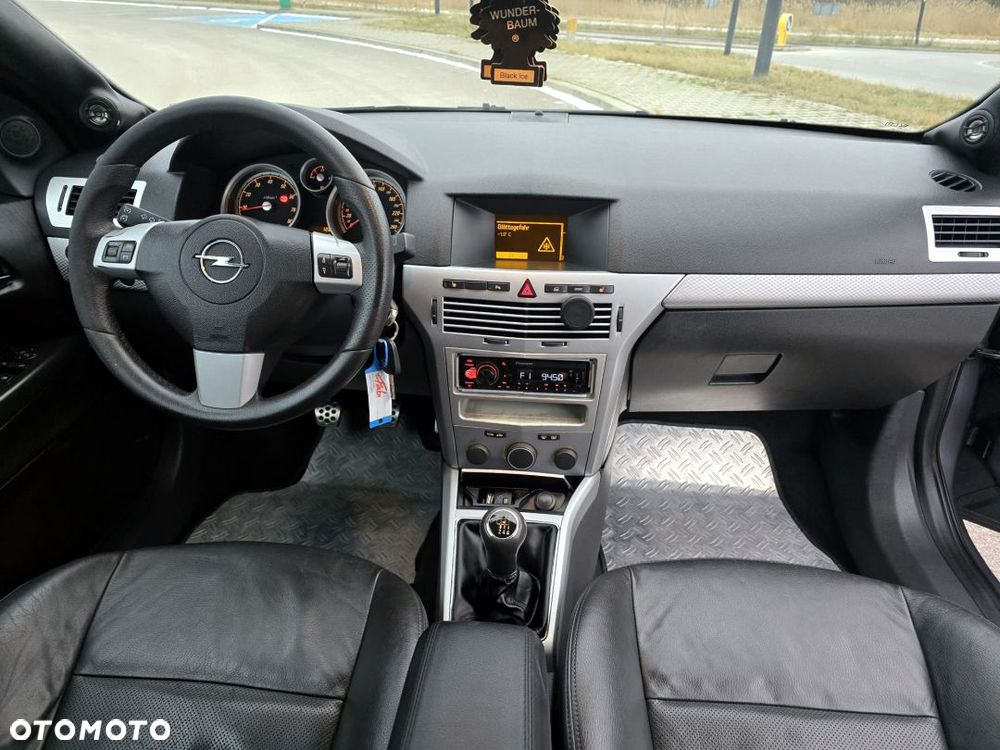 Opel Astra 2.0 Turbo Sport - 21