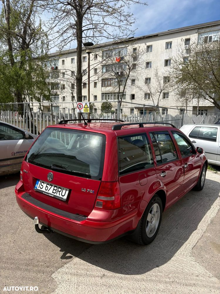 Volkswagen Golf 1.6 FSI Pacific - 3