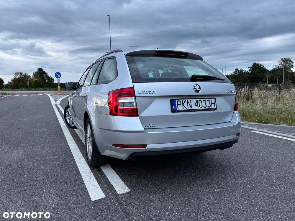 Skoda Octavia 1.5 TSI ACT Ambition - 9