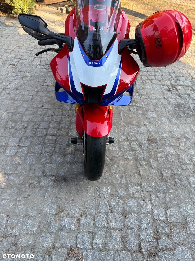 Honda CBR - 38