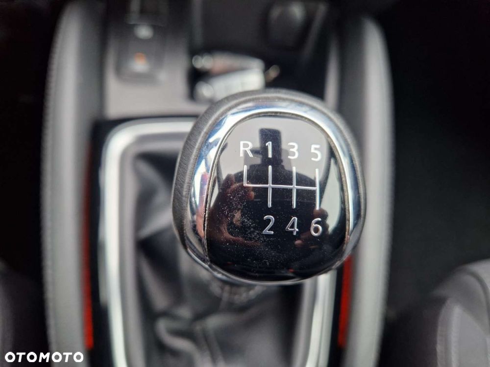 Nissan Qashqai 1.3 DIG-T N-Connecta - 16