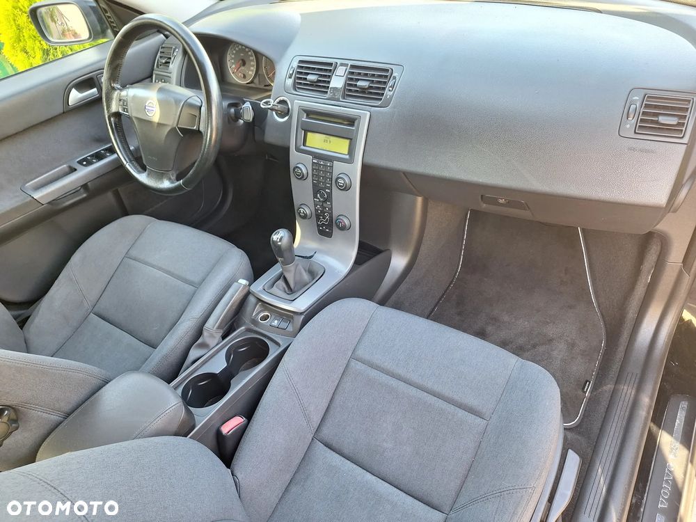 Volvo S40 - 4