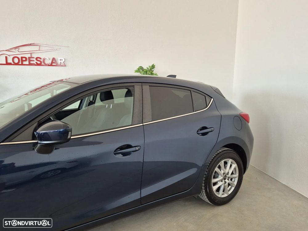 Mazda 3 1.5 Sky-G Evolve HS Navi - 6