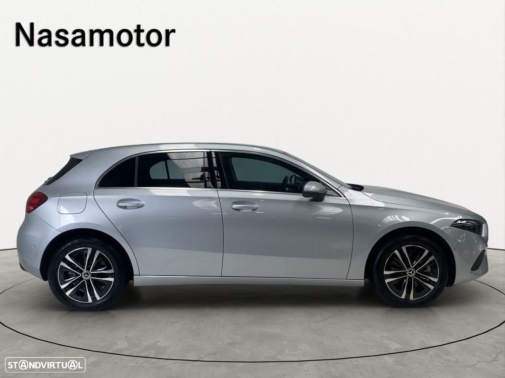 Mercedes-Benz A 250 e — fotografia 5