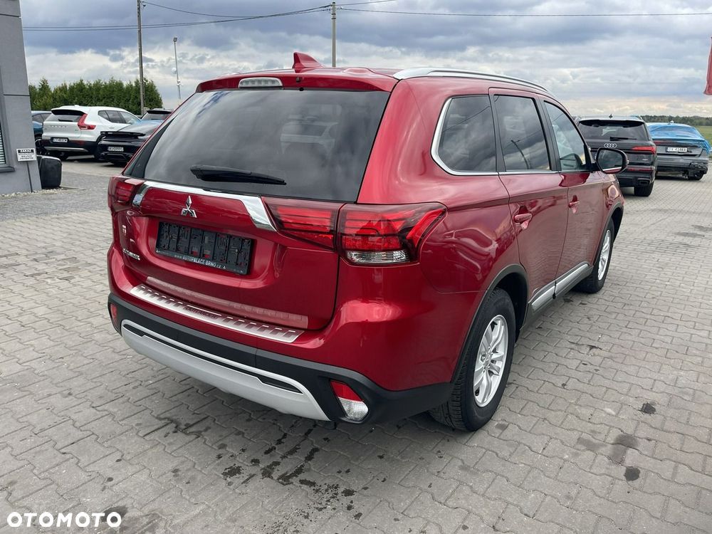 Mitsubishi Outlander 2.0 2WD Plus - 5