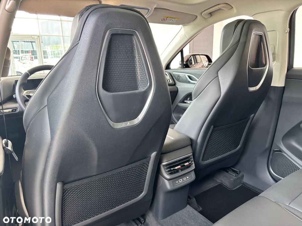 Hongqi HS3 1.5T FWD - 20