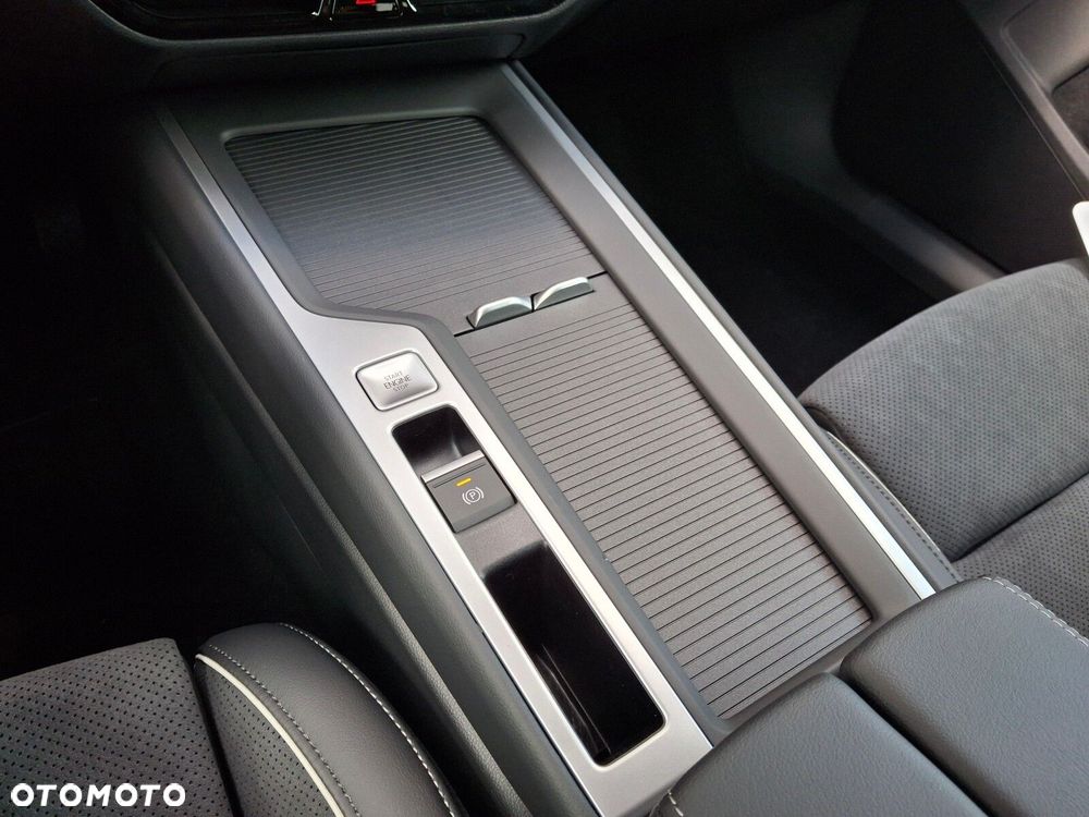 Volkswagen Passat Variant - 37