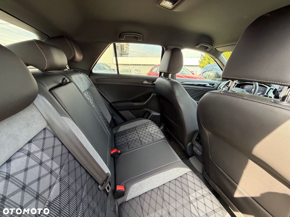 Volkswagen T-Roc 2.0 TDI SCR DSG R-Line - 17