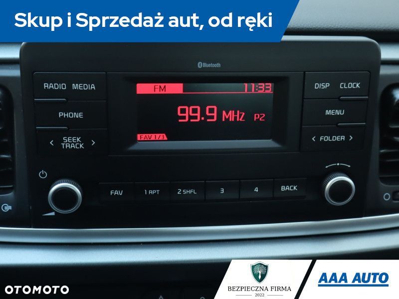 Kia Rio - 15